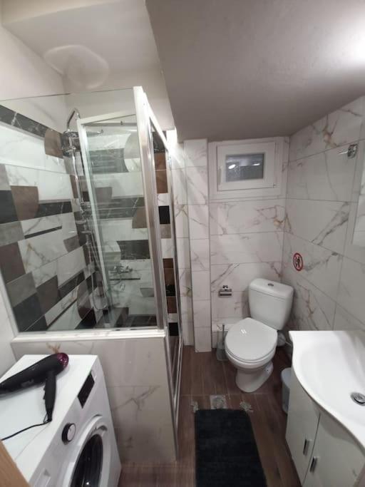 Kassandrou Deluxe Apartment Thessaloníki Luaran gambar