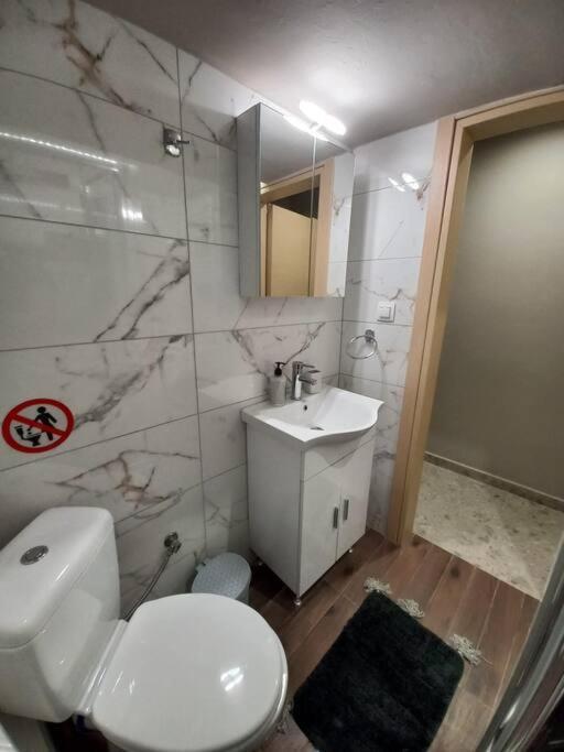 Kassandrou Deluxe Apartment Thessaloníki Luaran gambar